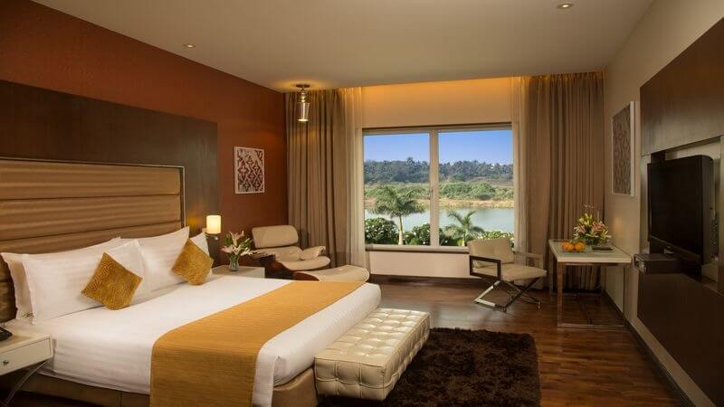 Deltin SUPERIOR KING ROOM